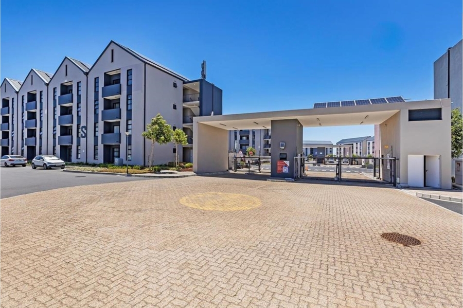 To Let 2 Bedroom Property for Rent in Parklands North Western Cape